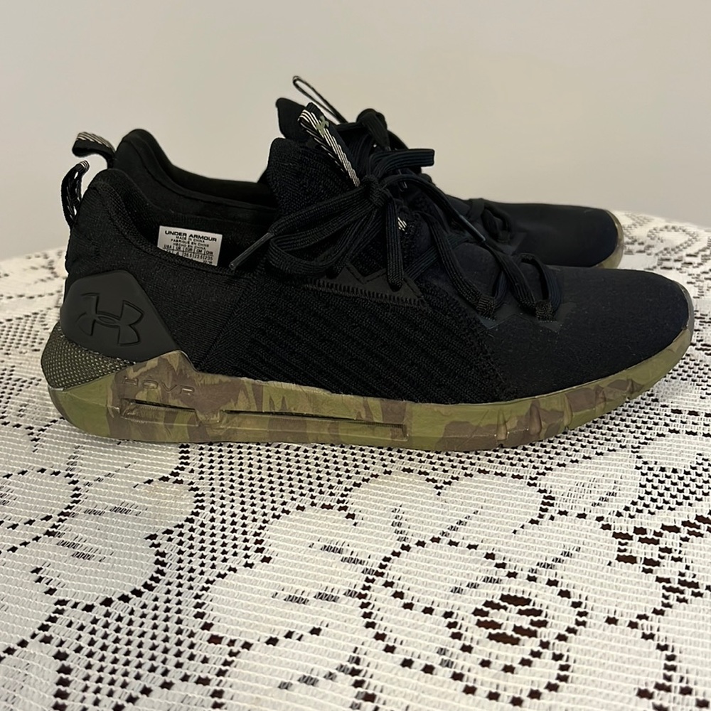 Boys Under Armour HOVR shoes